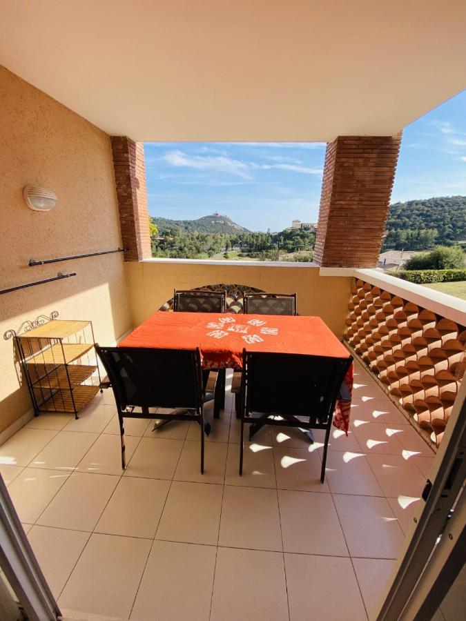 Cap Esterel - 2 Pieces - Belle Terrasse Plein Sud - Piscines Et Parking Inclus Apartment *